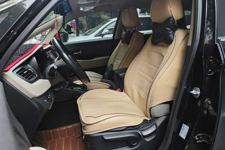 Used Kia Carens 2013 2.0L 7-Seater Automatic Standard Version China V Standard