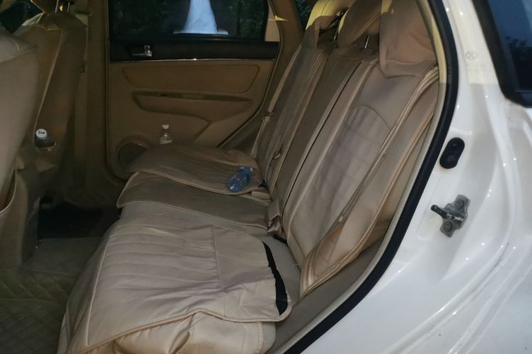 Used BAIC E Series 2012 Hatchback 1.3L Manual Liking Edition