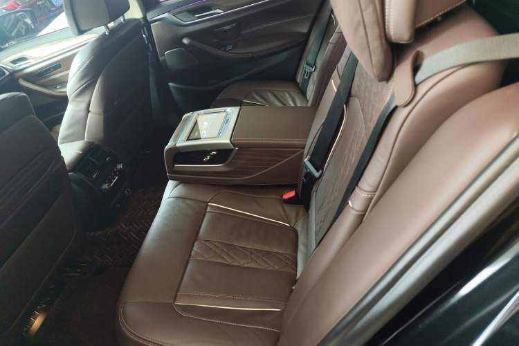 Used BMW 5 Series 2019 540Li Executive Edition Left Rear Seat