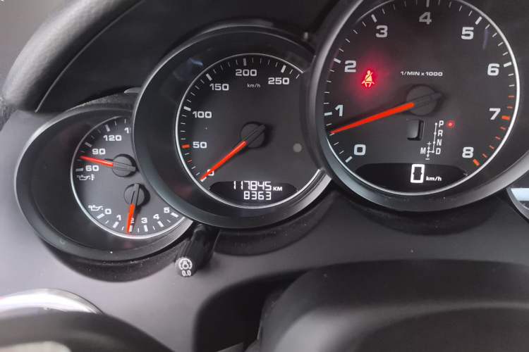 Used Porsche Cayenne 2016 Cayenne Platinum Edition 3.0T
