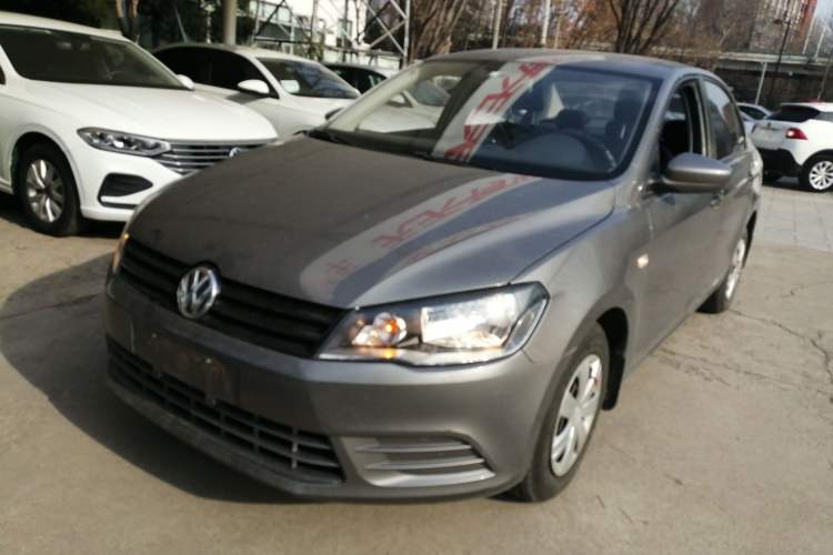 Used Volkswagen Jetta 2015 Zhuihui Edition 1.4L Manual Fashion Model