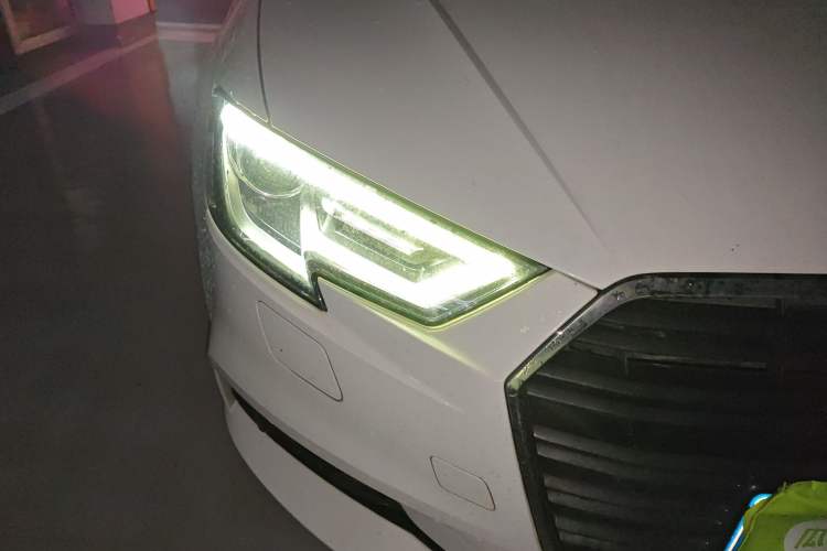 Used Audi A3 2017 Sportback 35 TFSI Ambition Edition
