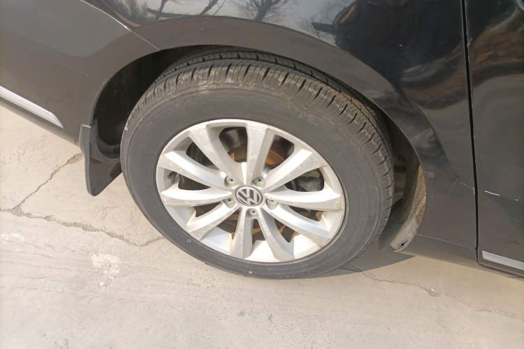 Used Volkswagen Magotan 2013 2.0 TSI Luxury Model