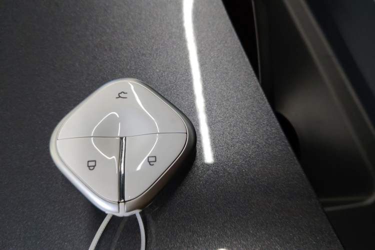 Used Baojun Spark 2024 Flagship Edition Vehicle Key