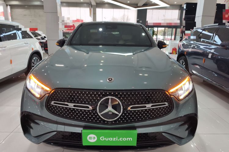 Used Mercedes-Benz GLC Coupe 2025 GLC 300 4MATIC Coupe SUV
