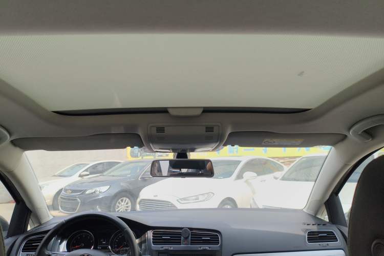 Used Volkswagen Golf 2019 280TSI DSG Comfort Version China V Standard
