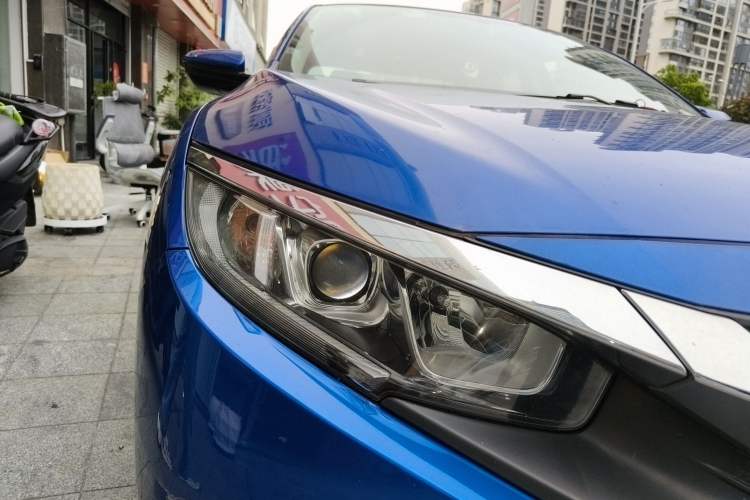 Used Honda Civic 2016 220TURBO CVT Luxury Edition