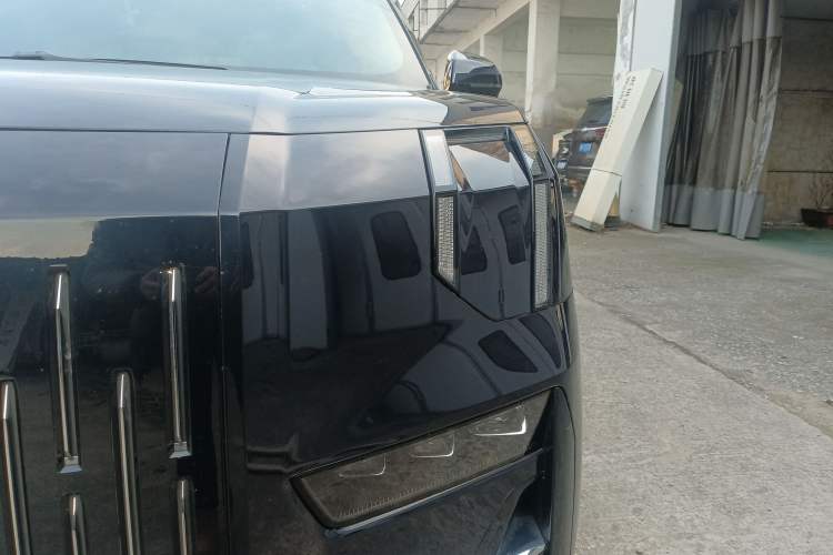 Used Zeekr 009 2022 WE Edition
