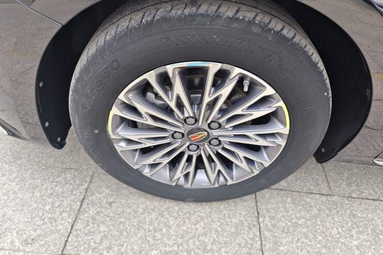 Used Hongqi H5 2023 1.5T DCT Smart Connect Flagship Edition
