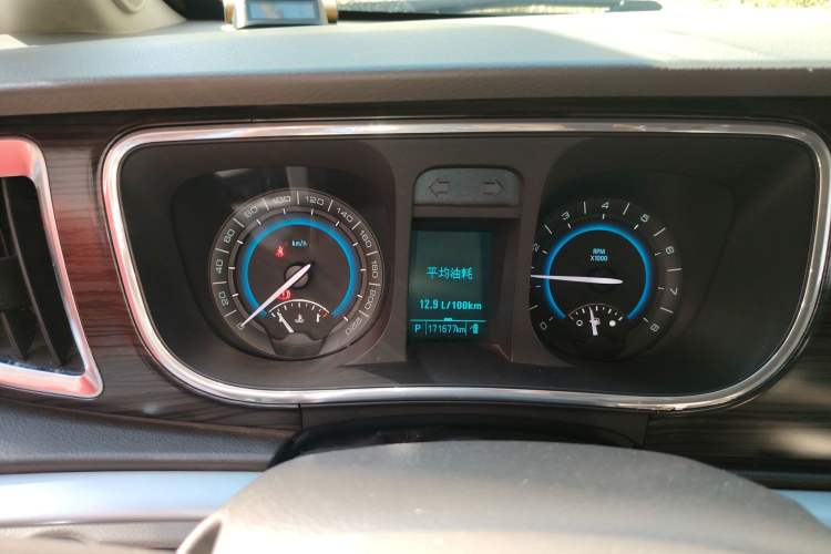 Used Buick GL8 2013 3.0L XT Luxury Business Flagship Edition