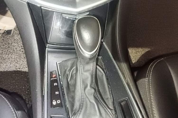 Used Cadillac SRX 2015 3.0L Comfort Version