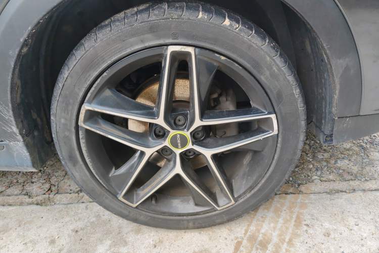Used Roewe RX5 New Energy 2021 ePLUS National Trend Ronglin Luxury Edition Right Front Wheel Hub