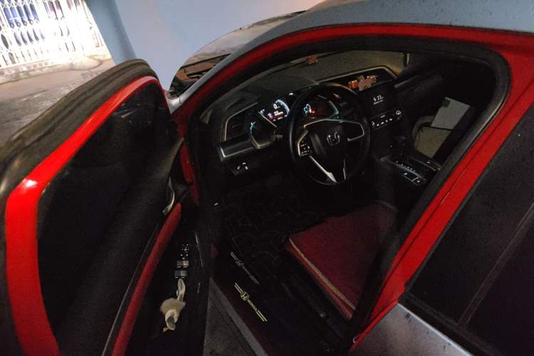 Used Honda Civic 2019 220TURBO CVT Dynamic Edition China VI Driver Seat