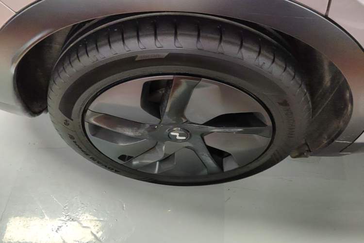 Used ONVO L60 2024 60 kWh Rear-Drive Version