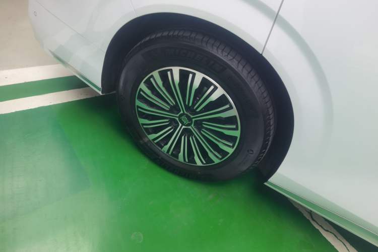 Used BYD Xia 2025 DM-i 1.5T 180km Excellence Model