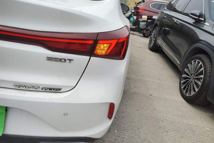 Used Changan Eado 2022 PLUS Blue Whale NE 1.4T GDI DCT Prestige Edition