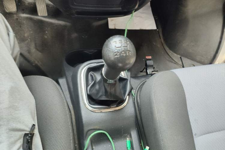 Used CHANGAN KAICHENG Ruixing M60 2020 1.5L Standard Version China VI 6-Seater DAM15KR Gear Lever