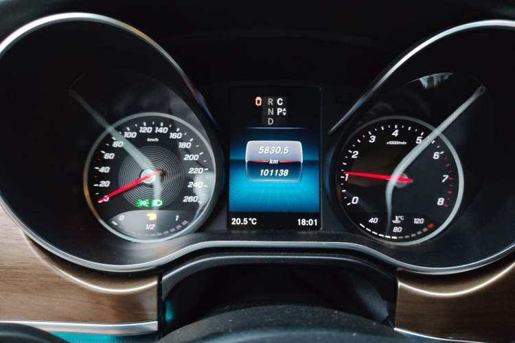 Used Mercedes-Benz V-Class 2021 V 260 L Long Wheelbase Prestige Edition
