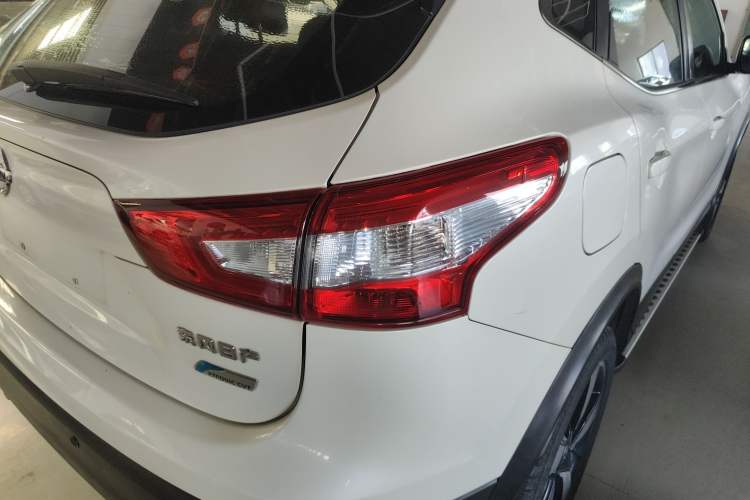 Used Nissan Qashqai 2016 2.0L CVT Luxury Edition
