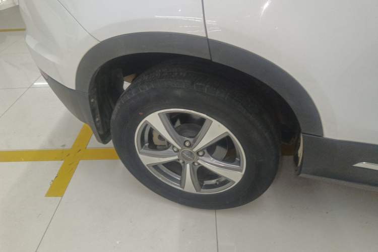 Used Haval H6 Coupe 2016 Blue Label 1.5T Automatic Two-Wheel Drive Urban Model Right Rear Wheel Hub