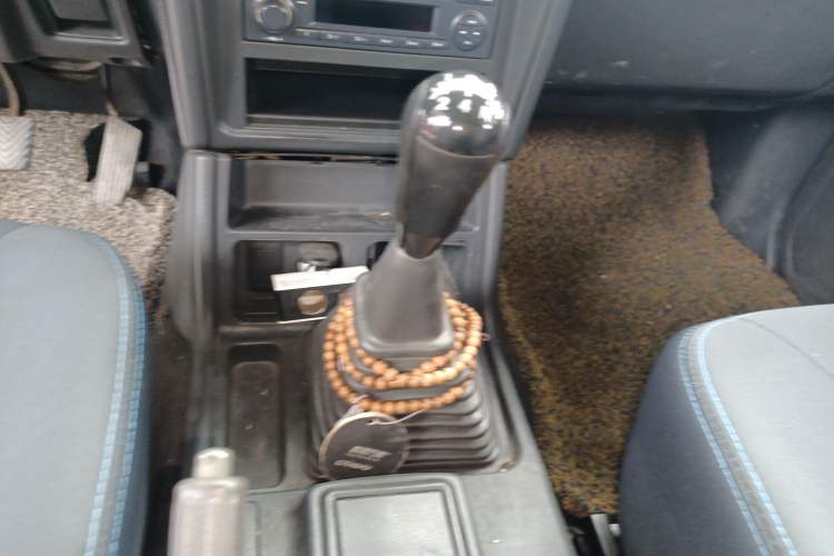 Used Leopaard Heijingang 2013 2.2L Manual Two-Wheel Drive Standard Version