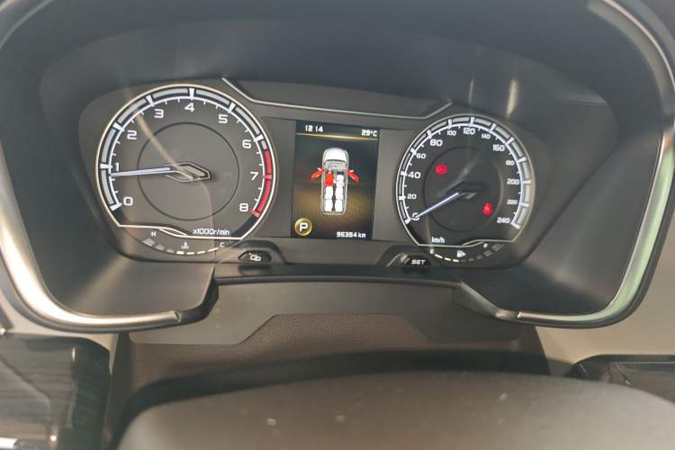 Used Geely Auto Jiajie 2021 1.8TD DCT Comfort Model Odometer Close Up