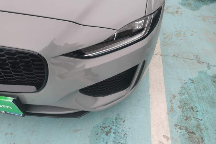 Used Jaguar XEL 2024 2.0T 250 PS R-DYNAMIC S Ebony Black Sport Edition
