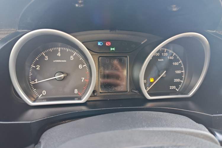 Used Zotye T600 2015 1.5T Manual Luxury Model Instrument Cluster