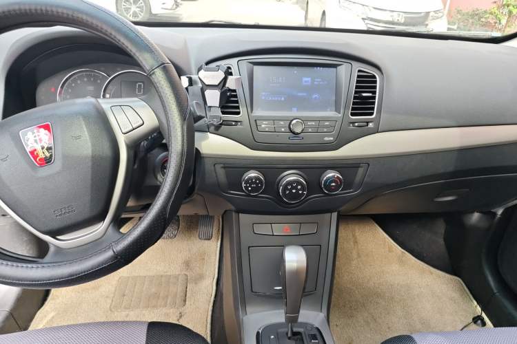 Used Roewe 350 2013 350C 1.5L Automatic Xunyue Edition
