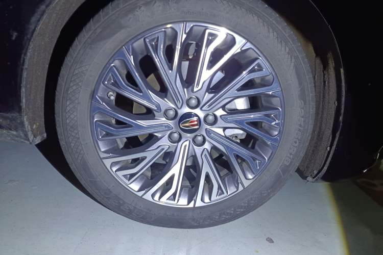 Used Hongqi H5 2023 2.0T Automatic Smart Connect Flagship Edition
