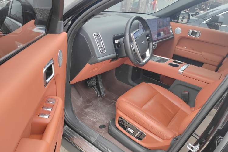 Used Li Auto L8 2024 Pro Model
