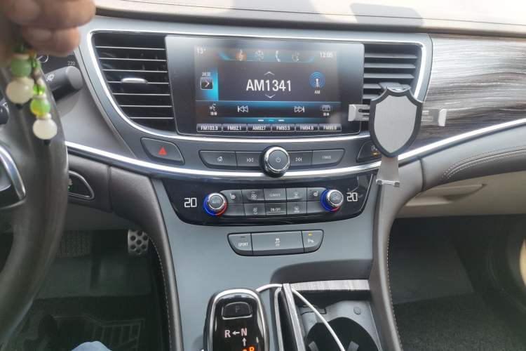 Used Buick LaCrosse 2016 20T Leading Model