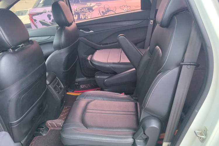 Used Baojun 360 2019 1.5L Manual Elite Version China VI Left Rear Seat