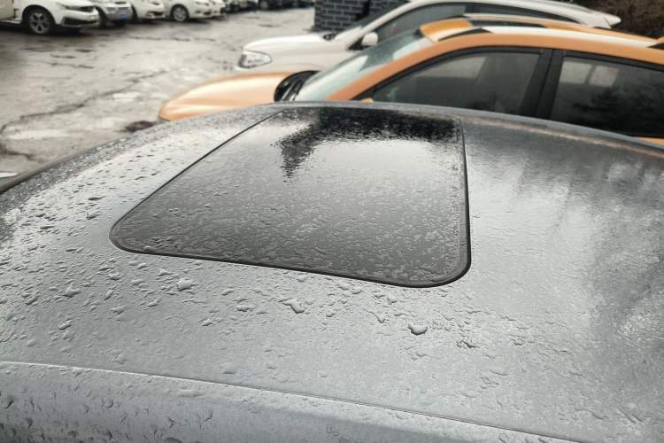 Used Roewe i5 2023 1.5L CVT Luxury Edition
