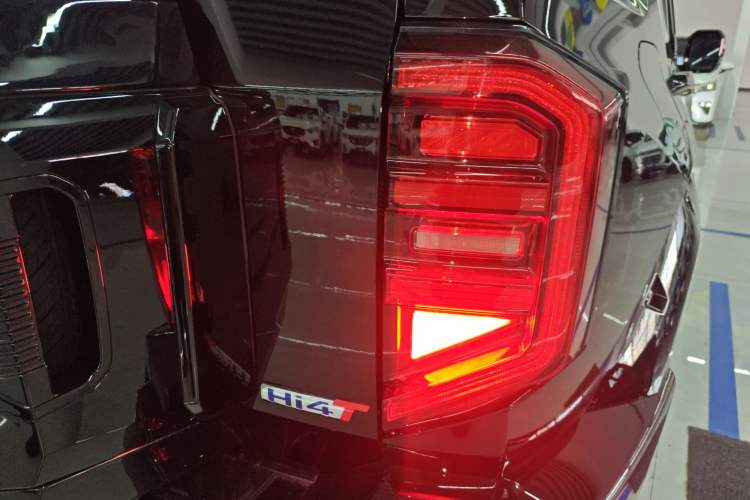 Used Tank 400 New Energy 2024 Hi4-T Off-Road Edition Exterior 3