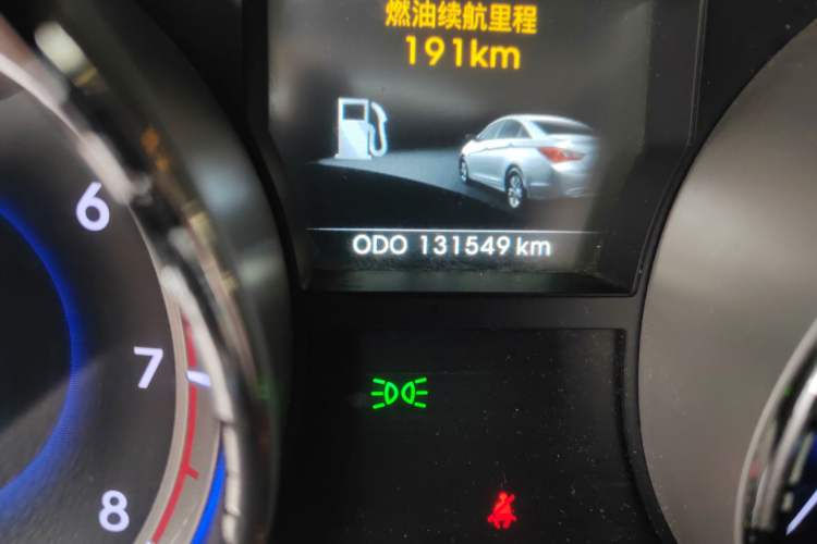 Used Hyundai Sonata 2014 2.4L Automatic Luxury Version China IV Standard
