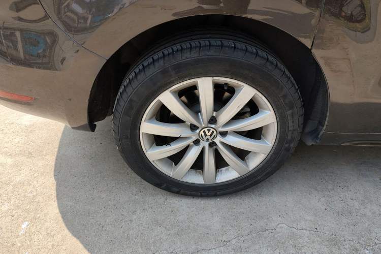 Used Volkswagen Sharan 2014 2.0 TSI Comfort Model
