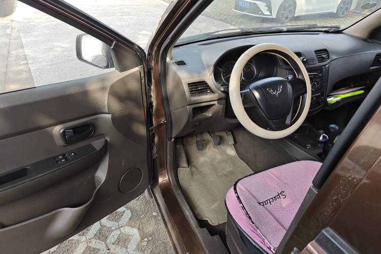 Used Wuling Hongguang 2018 1.5L Classic S Base Model