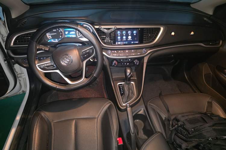 Used Buick GT 2021 Revised Version Flagship 1.5L Automatic Elite Edition Center Console