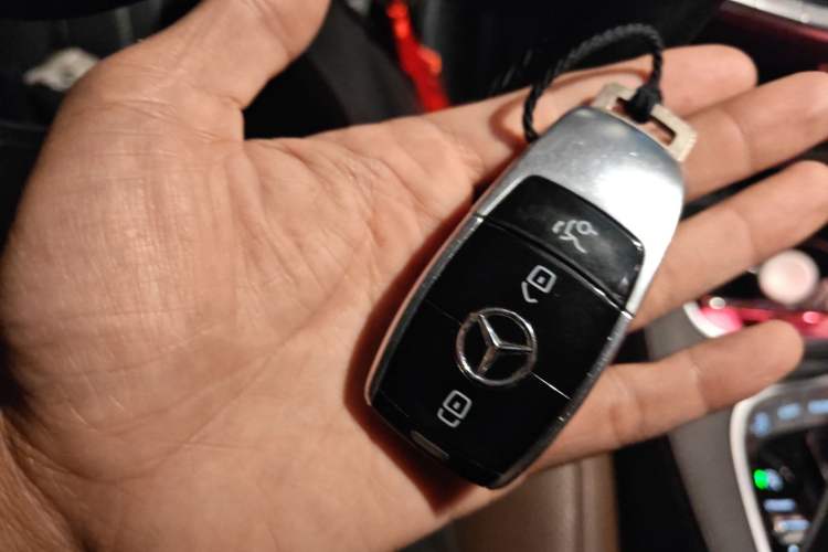 Used Mercedes-Benz S-Class 2019 S 320 L
