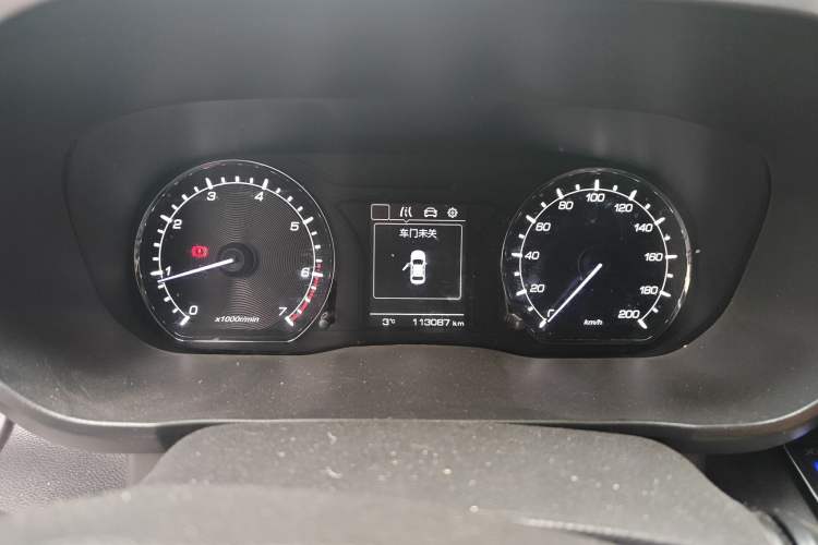 Used CHANGAN OSHAN X70A 2018 1.5L Manual Luxury Model