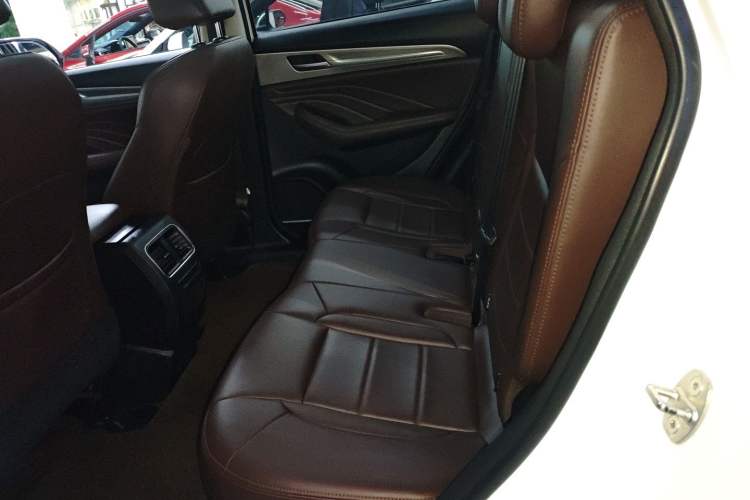 Used Haval F7 2020 1.5T Two-Wheel Drive i-Trend Left Rear Seat