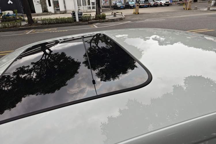 Used Volkswagen Bora 2020 1.5L Automatic Elite Version Roof