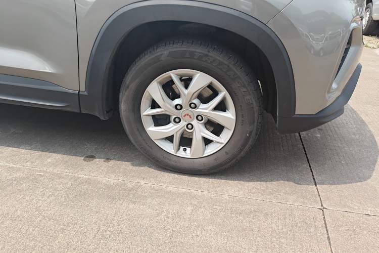 Used Wuling Hongguang S3 2019 1.5L Manual Standard Version China VI Standard