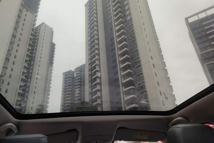 Used Land Rover Discovery Sport 2017 2.0T SE Headliner