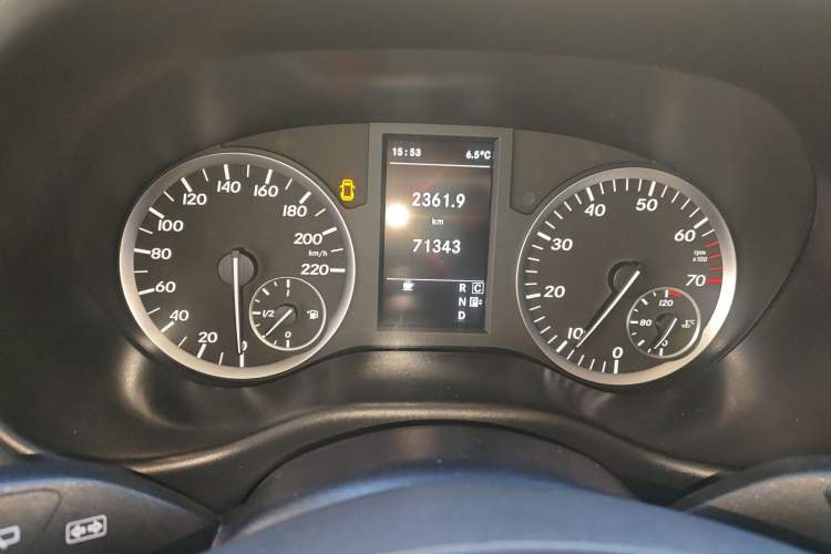 Used Mercedes-Benz Vito 2016 2.0T Business Edition
