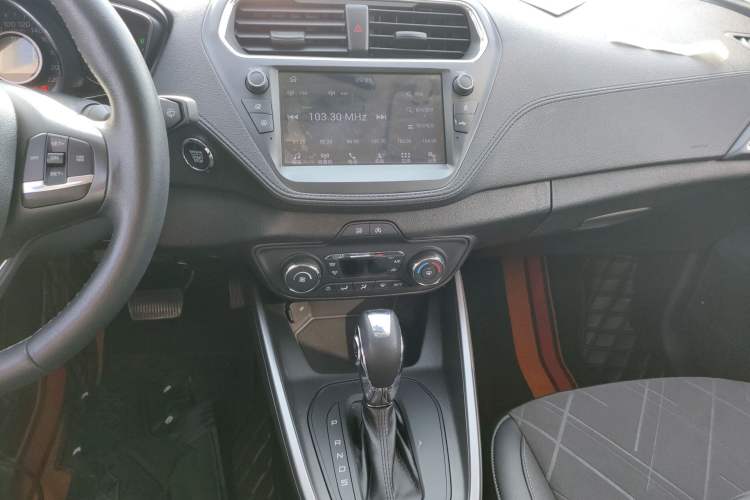 Used Ford Escort 2019 Revised Version 1.5L Automatic Enjoyment Type China VI Standard
