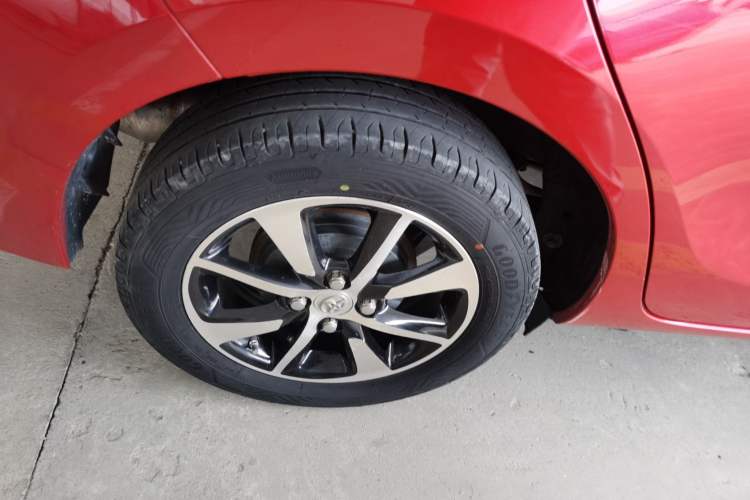 Used Toyota YARiS L Zhi Xuan 2016 Revised 1.5E CVT Charming Edition Exterior 3