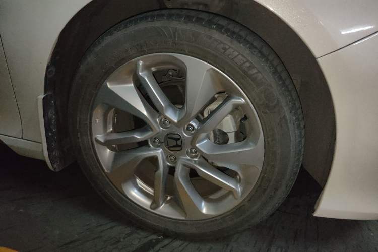 Used Honda Accord 2018 260TURBO Elite Edition China VI Right Front Wheel Hub