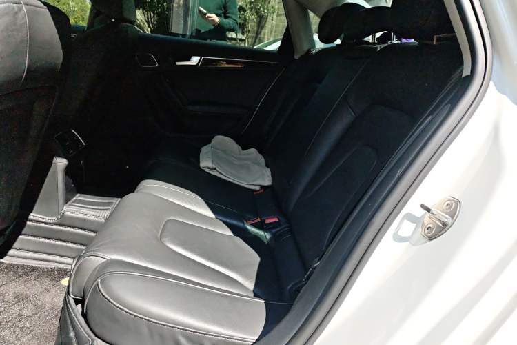 Used Audi A4L 2016 35 TFSI Collection Edition S line Comfort Model